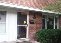 Pre-foreclosure Listing in PETERSON AVE UNIT D PARK RIDGE, IL 60068