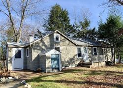 Pre-foreclosure in  LOG RD Smithfield, RI 02917