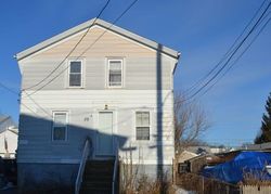 Pre-foreclosure in  FOLLETT ST East Providence, RI 02914
