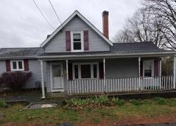 Pre-foreclosure in  SLADE ST Somerset, MA 02725
