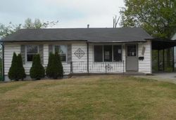  Scottdale Dr, Saint Louis MO