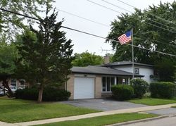  W Thomas St, Arlington Heights IL