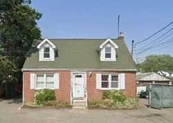 Pre-foreclosure in  E MEADOW AVE East Meadow, NY 11554