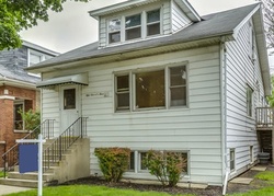  W Giddings St, Chicago IL