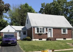 Pre-foreclosure in  DUKE RD New Milford, NJ 07646