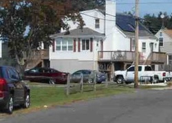 Pre-foreclosure Listing in VISTA DR EAST HAVEN, CT 06512