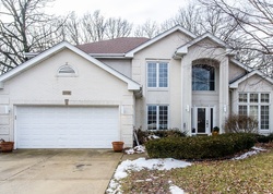 Pre-foreclosure in  ASHBURY DR Lemont, IL 60439