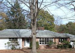 Pre-foreclosure Listing in HESS CT SADDLE RIVER, NJ 07458