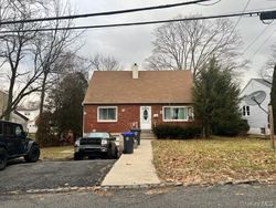 Pre-foreclosure in  PROSPECT AVE White Plains, NY 10607