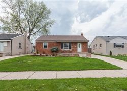 Pre-foreclosure in  CHURCHILL ST Southgate, MI 48195