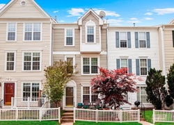 Pre-foreclosure in  GNOME CT Glen Burnie, MD 21061