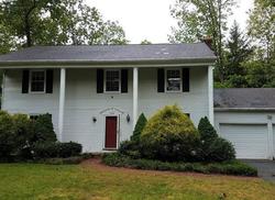 Pre-foreclosure in  WYNNEWOOD DR Vineland, NJ 08361