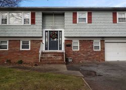 Pre-foreclosure in  BLOOMINGDALE AVE Cranford, NJ 07016