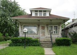 Pre-foreclosure in  FLOYD ST Detroit, MI 48210