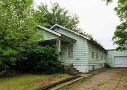Pre-foreclosure in  N CHAUTAUQUA AVE Wichita, KS 67214