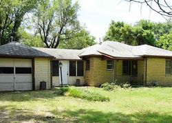 Pre-foreclosure in  S RUTAN ST Wichita, KS 67216