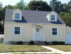 Pre-foreclosure Listing in PEASE RD HAMDEN, CT 06514