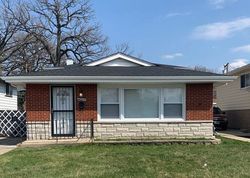 Pre-foreclosure in  COTTAGE GROVE AVE Dolton, IL 60419