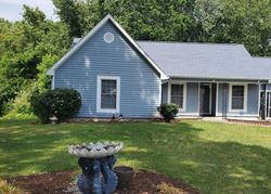 Pre-foreclosure in  BIRCHWOOD LN Jacksonville, NC 28546
