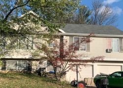 Pre-foreclosure Listing in MUIRWOOD LN BATAVIA, OH 45103