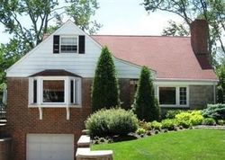 Pre-foreclosure in  OXFORD AVE Yonkers, NY 10710