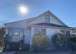Pre-foreclosure in  COLLINS AVE Pleasantville, NJ 08232