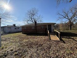 Pre-foreclosure in  BERRY LN Memphis, TN 38128