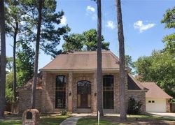  Pine Garden Dr, Kingwood TX