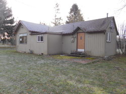 Pre-foreclosure in  KIBLER AVE Enumclaw, WA 98022