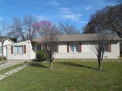Pre-foreclosure in  KLONDIKE DR Dallas, TX 75228