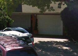 Pre-foreclosure Listing in BRIARWOOD DR E ARLINGTON HEIGHTS, IL 60005