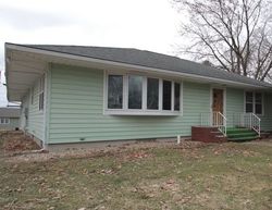 Pre-foreclosure Listing in 3RD AVE SW WAVERLY, IA 50677