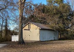 Pre-foreclosure Listing in LEE RD FRANKLINTON, LA 70438