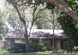  Royal Oak Dr, Dunedin FL