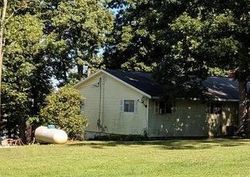 Pre-foreclosure in  VALLEY VIEW DR NE Newark, OH 43055