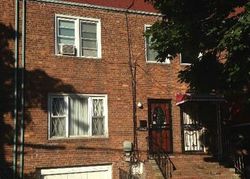 Pre-foreclosure in  204TH ST Saint Albans, NY 11412