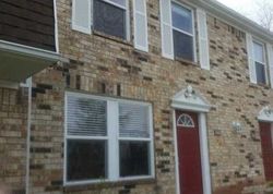 Pre-foreclosure Listing in SCOTMAR DR LANSING, MI 48911