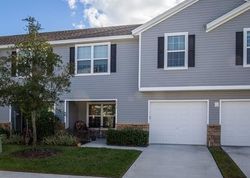  Mojave Oak Dr, Valrico FL