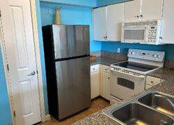 Pre-foreclosure in  THOMAS DR UNIT 2016 Panama City, FL 32408