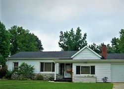 Pre-foreclosure Listing in WOODLAWN AVE GRANITE CITY, IL 62040