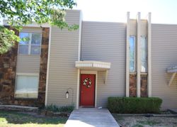 Pre-foreclosure Listing in S YALE AVE TULSA, OK 74136