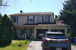 Pre-foreclosure Listing in UPLAND ST POTTSTOWN, PA 19464