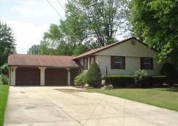 Pre-foreclosure Listing in CHERRY HILL DR NE WARREN, OH 44484