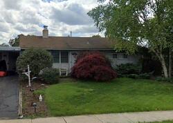 Pre-foreclosure in  PRIMROSE LN Levittown, PA 19054