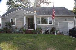 Pre-foreclosure Listing in HAVEN TER PARLIN, NJ 08859