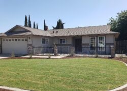 Pre-foreclosure in  ORANGEWOOD CT Lemoore, CA 93245
