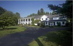 Pre-foreclosure Listing in MIDDLESEX RD DARIEN, CT 06820