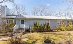 Pre-foreclosure Listing in 12TH ST EAST HAMPTON, NY 11937