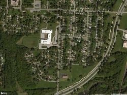 Pre-foreclosure in  ELMWOOD AVE Kansas City, MO 64130