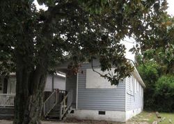 Pre-foreclosure in  WRIGHT ST Wilmington, NC 28401